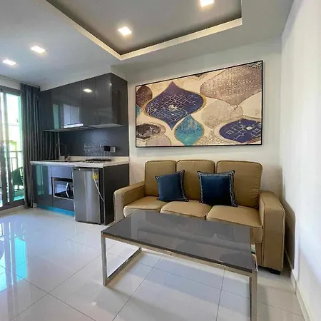 Arcadia Beach Continental Pattaya Exterior photo
