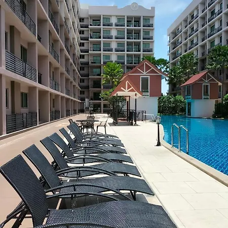 Arcadia Beach Continental Pattaya Exterior photo