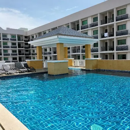 Arcadia Beach Continental Pattaya Exterior photo